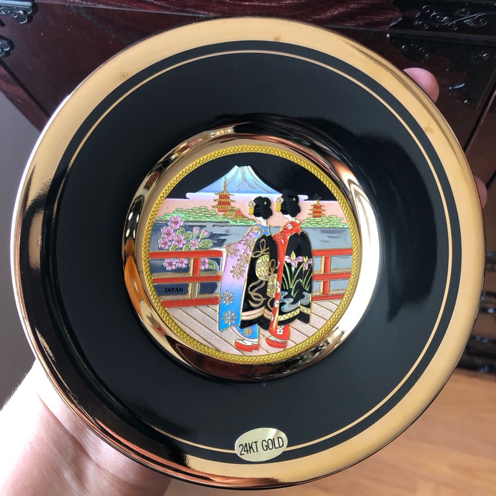Japanese Gold Engraved Souvenir